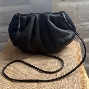 OAK + FORT SCRUNCH TOP CLUTCH